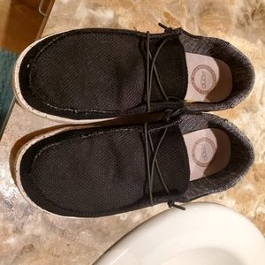 Hey Dudes Slip on Shoes
